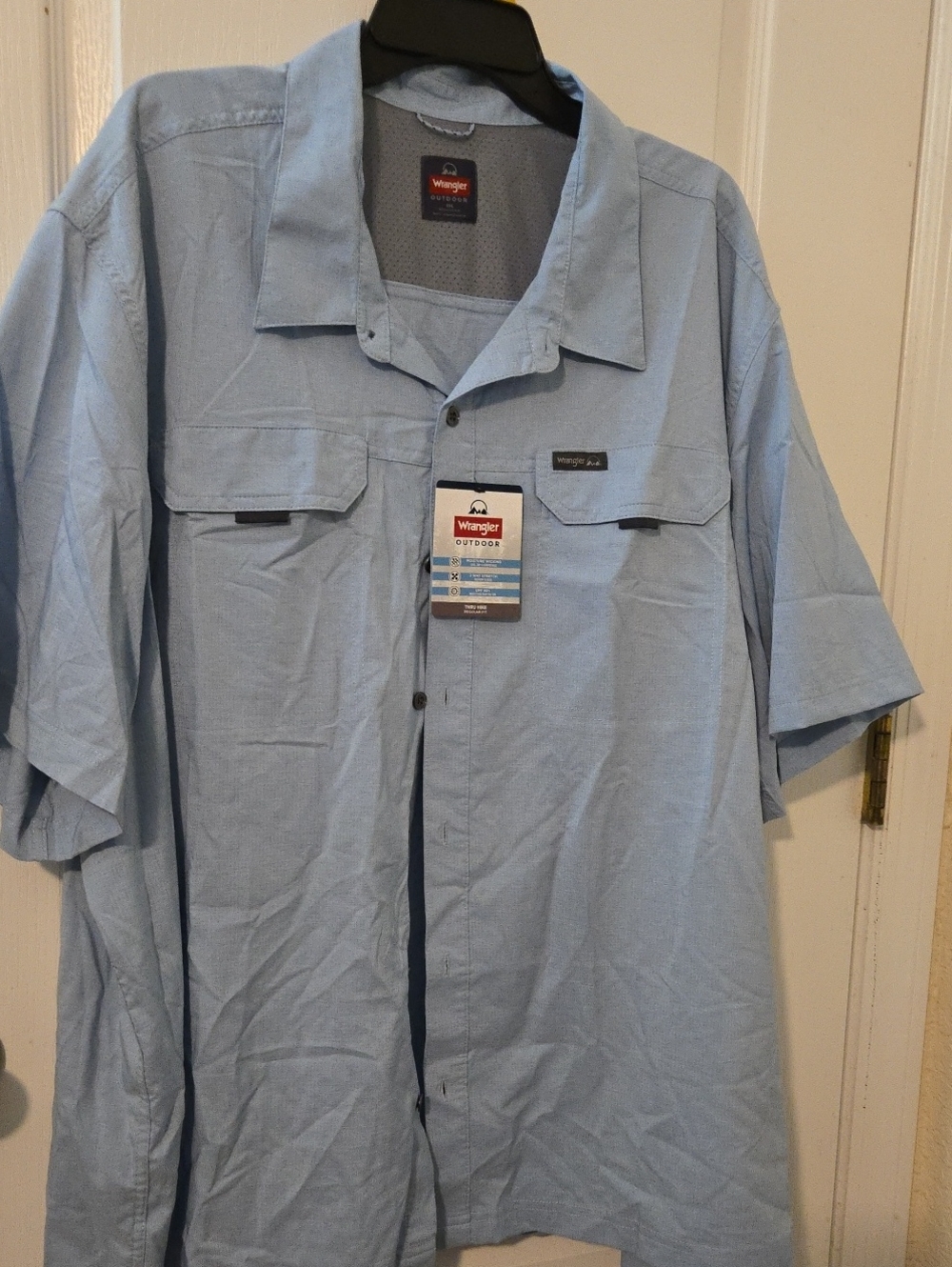 Wrangler Light Blue Short Sleeve Outdoor Button-Up Shirt